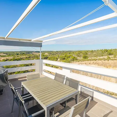 Maya * Dehesa de Campoamor (Orihuela Costa)